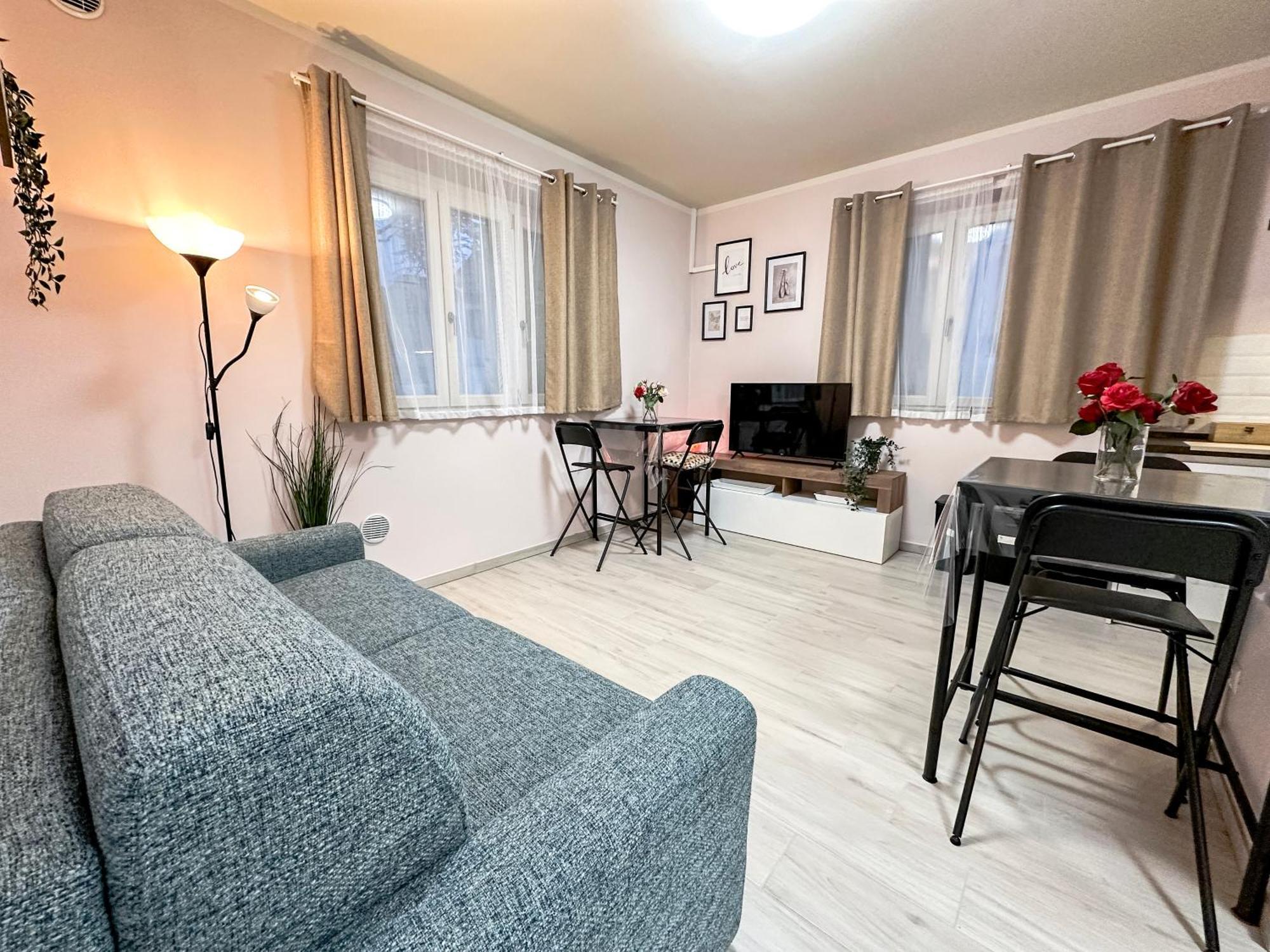 Ferienwohnung La Rosa Dei Venti Con Parcheggio E Ampio Giardino In Centro Lucca Exterior foto
